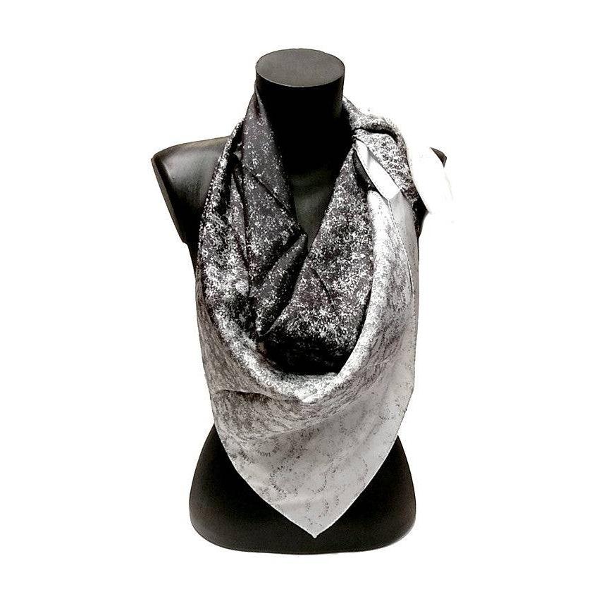 carres-90cm-godinho-forever-immigrant-immigrant-pour-toujours