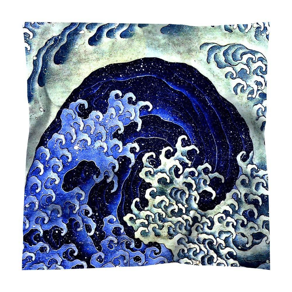 carres-90cm-hokusa-vague-feminine-2