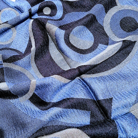 collection-etoles-laine-et-soie-inspiration-delaunay-bleu-2